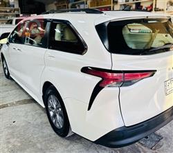 تويوتا سيينا